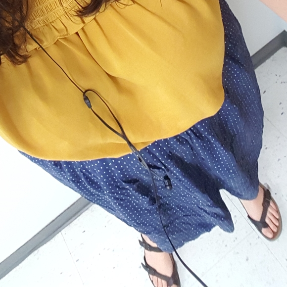 Forever 21 3X Polkadot Skirt with pockets - Picture 3 of 7